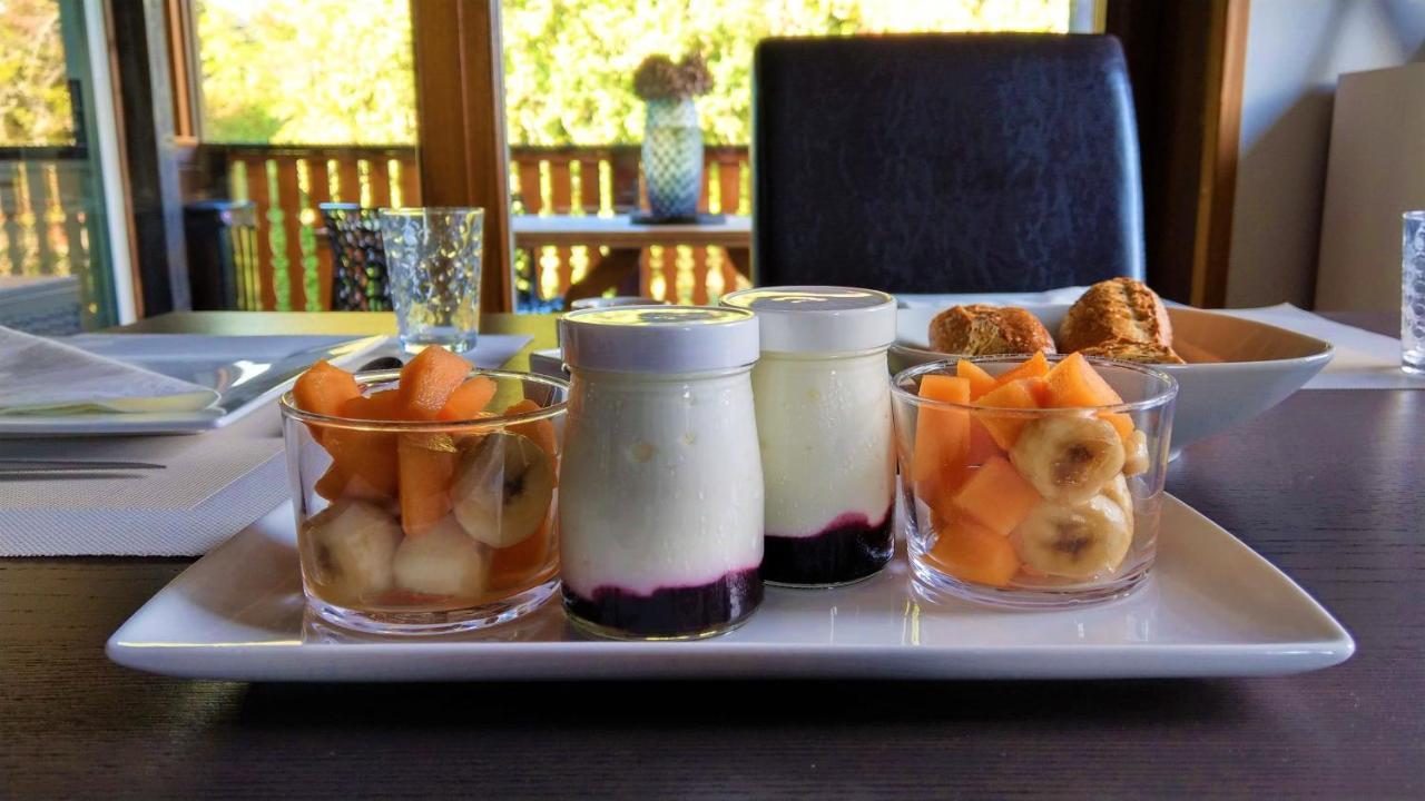 Domaine De L'Olifant Bed and Breakfast Champanges Exteriör bild