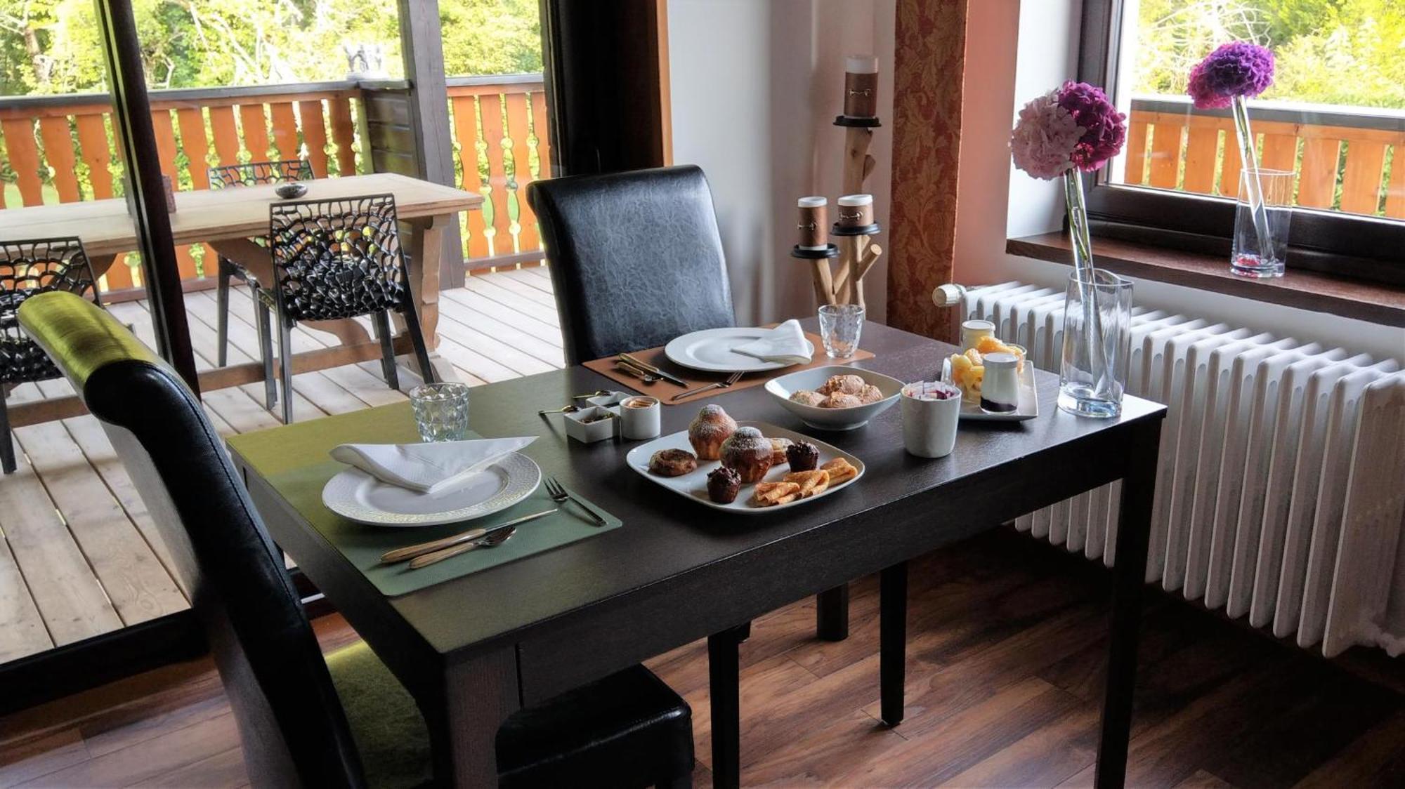 Domaine De L'Olifant Bed and Breakfast Champanges Exteriör bild