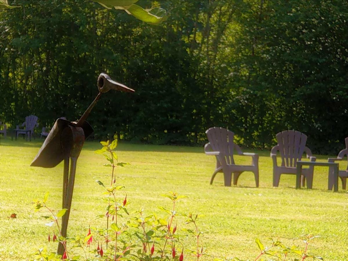 Domaine De L'Olifant Bed and Breakfast Champanges Exteriör bild